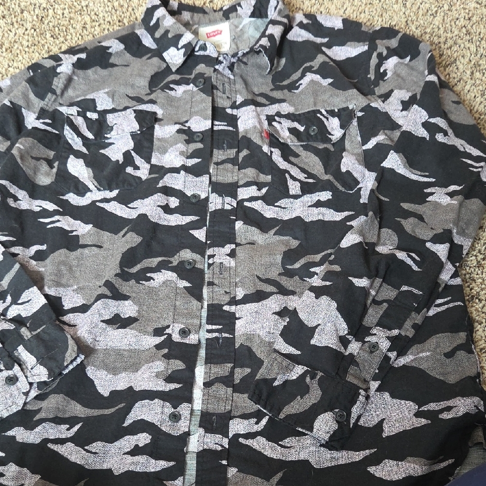 Levi's Black, Grey, Purple. Camouflage Shirt